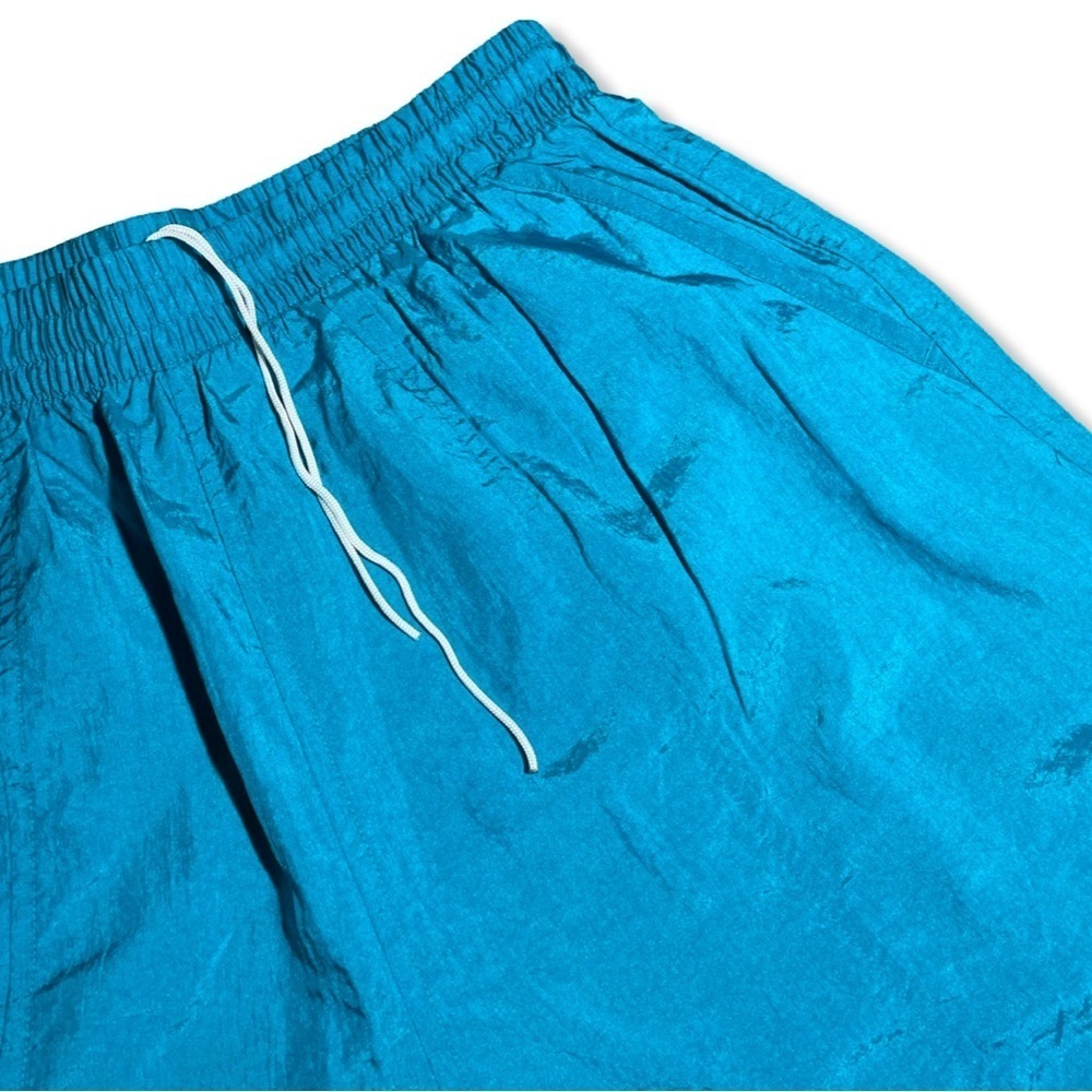 Vintage 90s Columbia Nylon Shorts - Picture 5 of 5
